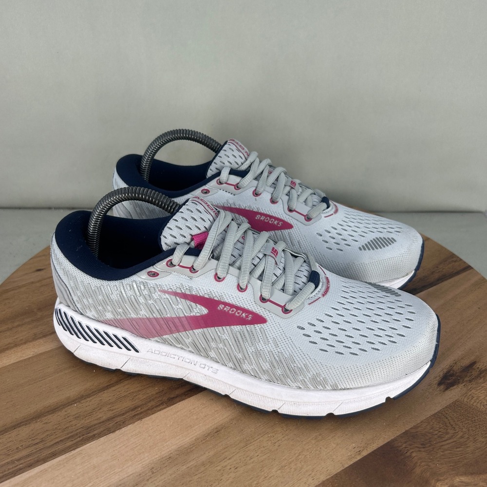 Brooks Addiction GTS 15 Womens 9.5 Grey Pink Running Shoes 1203521B054